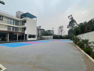 Cho thuê biệt thự sân vườn tại ngọc thụy 1800m2  50 triệu/ tháng
