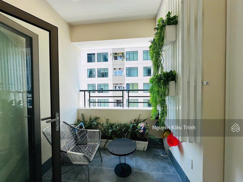 Kiều trinh 412 căn hộ đang cho thuê 15 triệu/th nhà đẹp, khách nước ngoài ở, mua là có tiền ngay