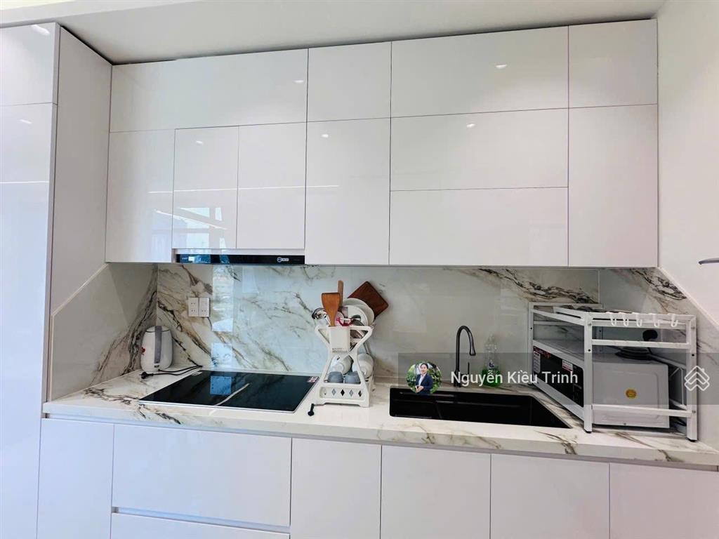 Kiều trinh 412 căn hộ đang cho thuê 15 triệu/th nhà đẹp, khách nước ngoài ở, mua là có tiền ngay