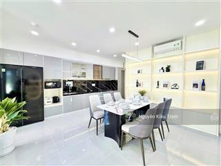 Kiều trinh  1512 căn góc 3pn  nội thất mới  sát biển  cho thuê ngay 20 tr