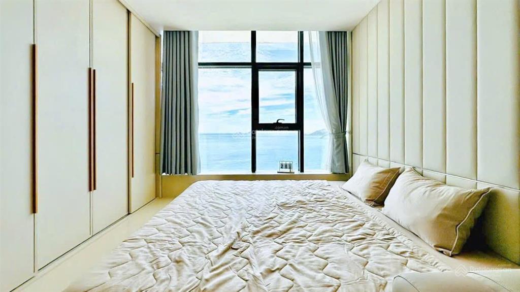 Kiều trinh  hàng hiếm  căn hộ 3pn view biển đông nam  oc3 mường thanh viễn triều