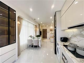 Kiều trinh  bán căn góc, tầng 9 mã căn 18 toà oc2b. view ban công đông nam, siêu thoáng mát