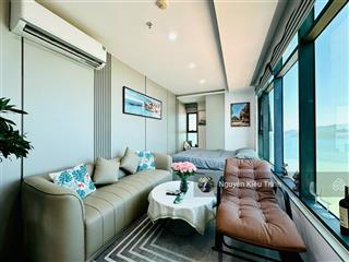 Kiều trinh  chủ gửi bán  căn góc view biển đẹp xuất sắc mường thanh 60 trần phú