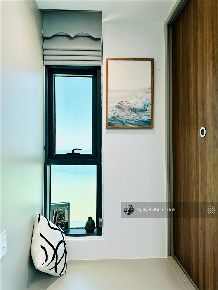 Đặc biệt  căn góc view biển đẹp xuất sắc, 45m2, nội thất đẹp, cho thuê 20tr/th