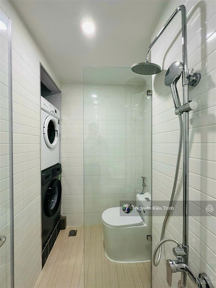 Đặc biệt  căn góc view biển đẹp xuất sắc, 45m2, nội thất đẹp, cho thuê 20tr/th