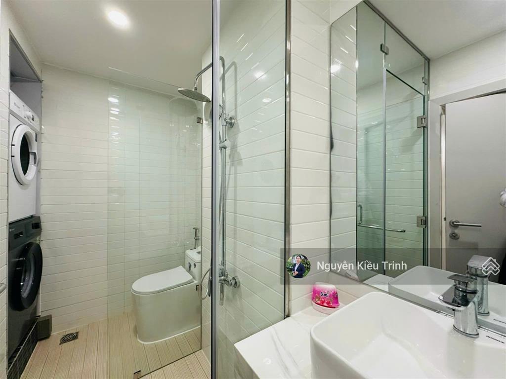 Đặc biệt  căn góc view biển đẹp xuất sắc, 45m2, nội thất đẹp, cho thuê 20tr/th