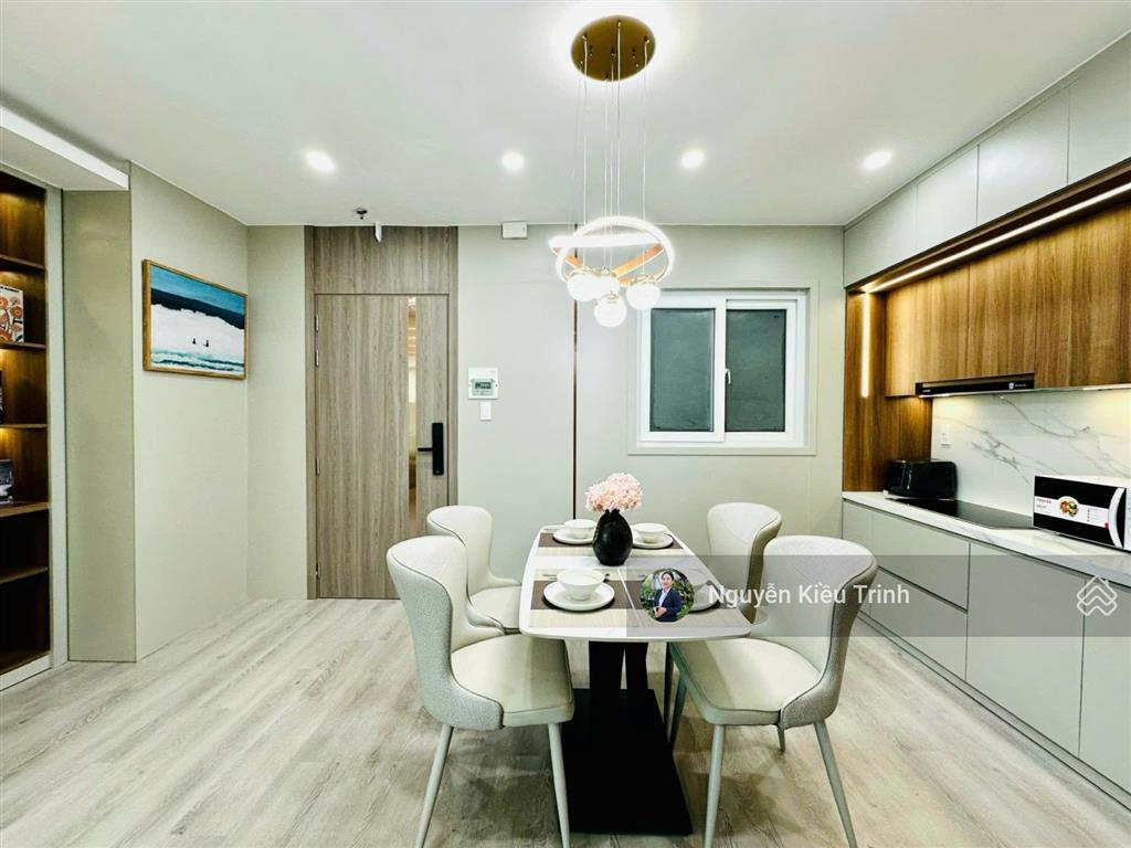 Đặc biệt  căn góc view biển đẹp xuất sắc, 45m2, nội thất đẹp, cho thuê 20tr/th