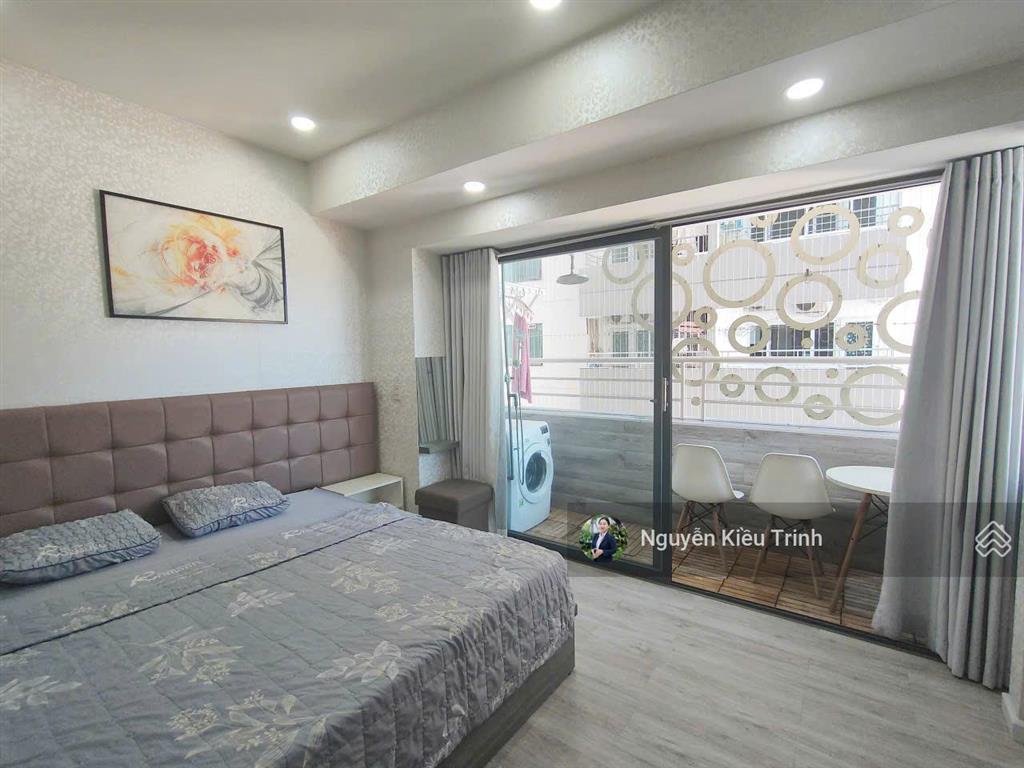 Kiều trinh  bán căn hộ mtvt nội thất đẹp giá tốt căn 16 tầng 12a tòa oc2a, hướng đn mát mẻ