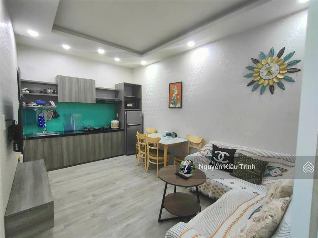 Kiều trinh  bán căn hộ mtvt nội thất đẹp giá tốt căn 16 tầng 12a tòa oc2a, hướng đn mát mẻ