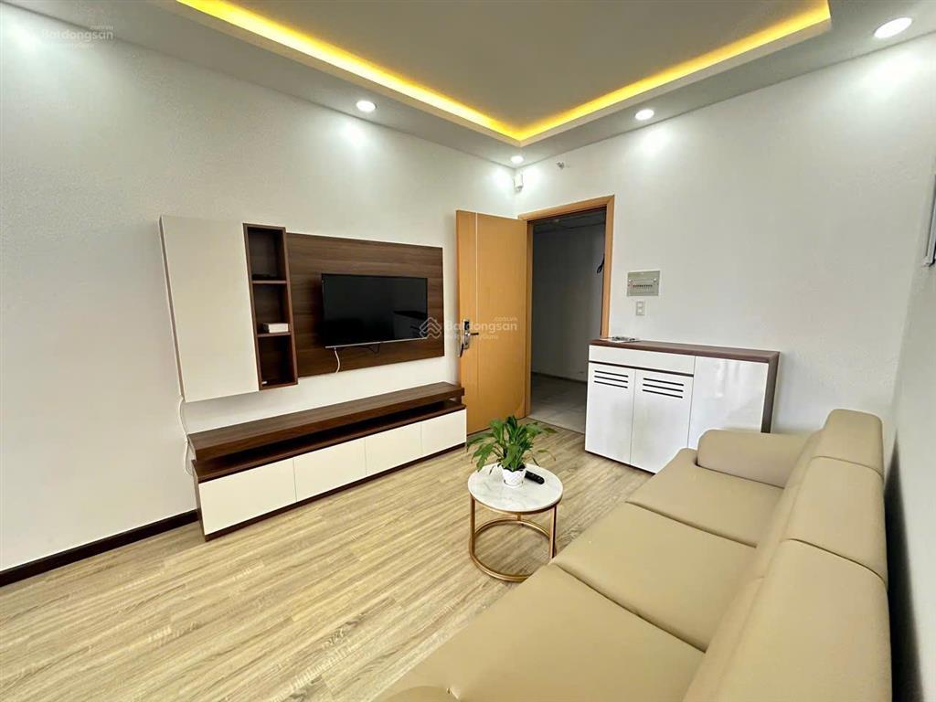 Kiều trinh  chủ cần bán nhanh căn 2306 toà oc2a, nội thất mới, view biển, 2.85 tỷ bao hết