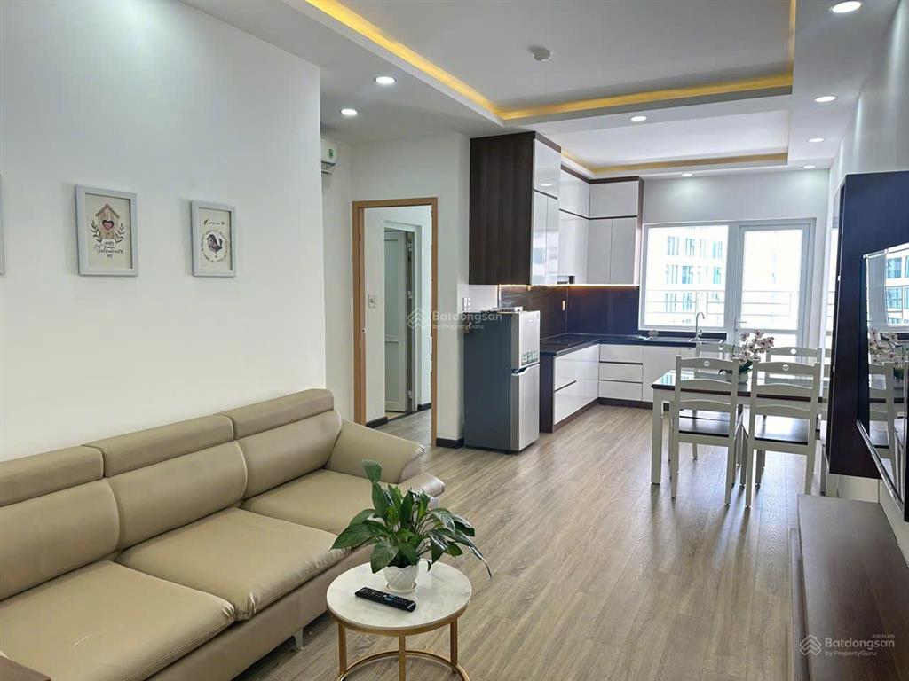 Kiều trinh  chủ cần bán nhanh căn 2306 toà oc2a, nội thất mới, view biển, 2.85 tỷ bao hết