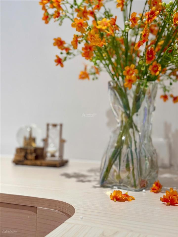 Kiều trinh  chính chủ gửi bán căn hộ giá đầu tư tòa 3724  oc1b, dòng tiền ổn định