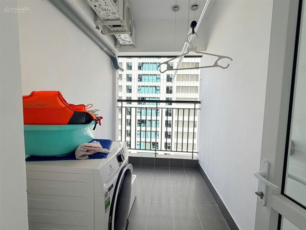 Kiều trinh  cần tiền giảm 100tr, giá 5.250 có thương lượng, 3 phòng ngủ view biển