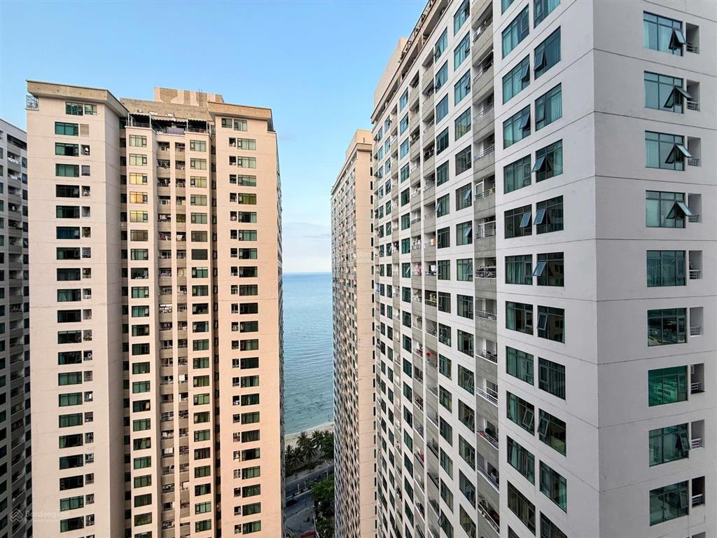 Kiều trinh căn hộ vip  tầng cao  giá mềm hiếm có view khe biển cực mát  hàng hiếm tại oc3