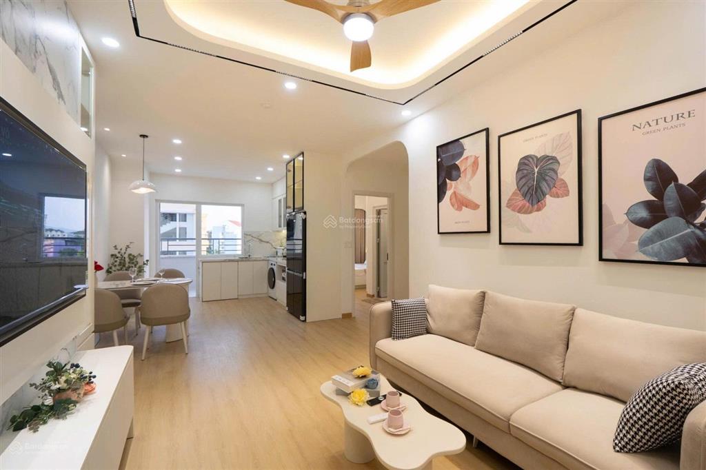 Kiều trinh  bán căn hộ 9.22 toà oc2b  71m2, để lại nội thất, có thể ở ngay,  0868 222 ***