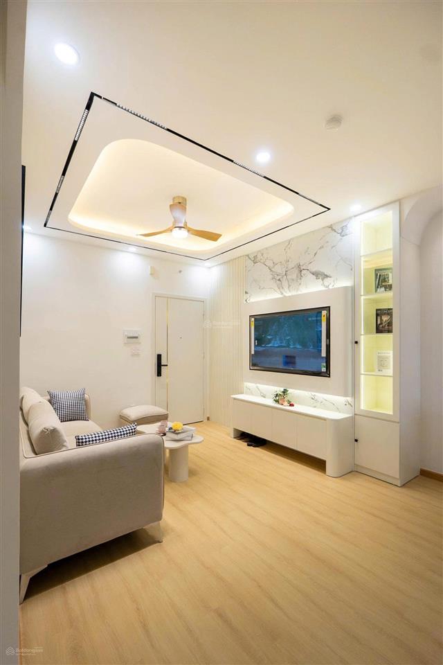 Kiều trinh  bán căn hộ 9.22 toà oc2b  71m2, để lại nội thất, có thể ở ngay,  0868 222 ***
