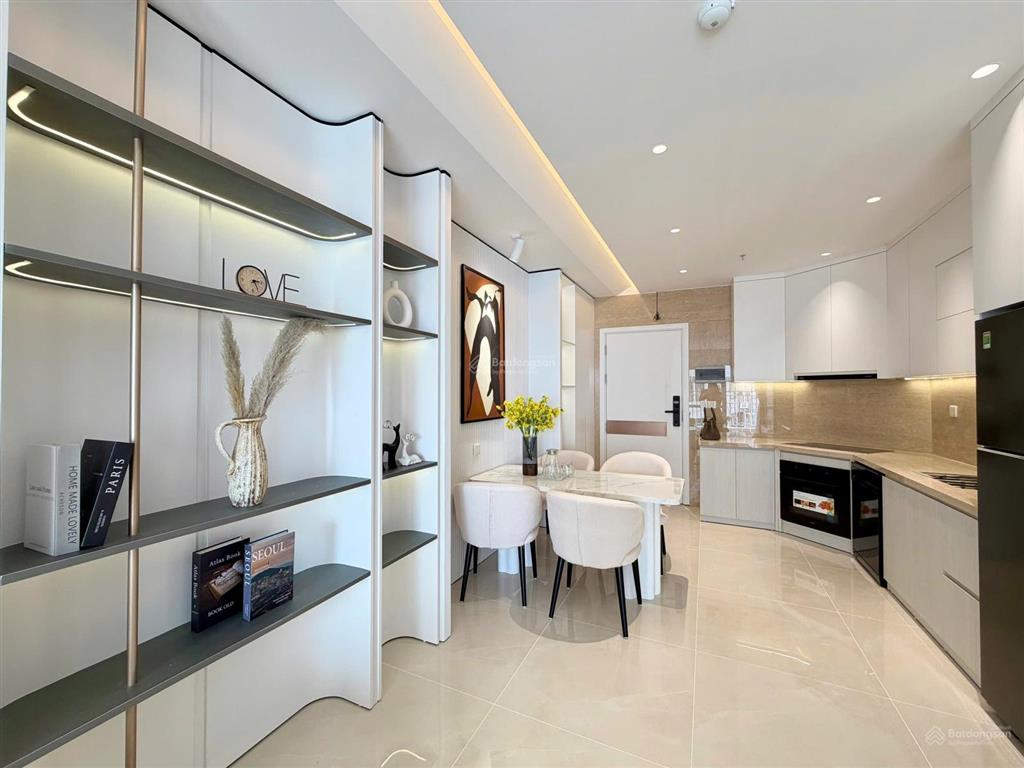 Kiều trinh  căn hộ vip tầng cao giá mềm hiếm có view biển đông nam cực mát