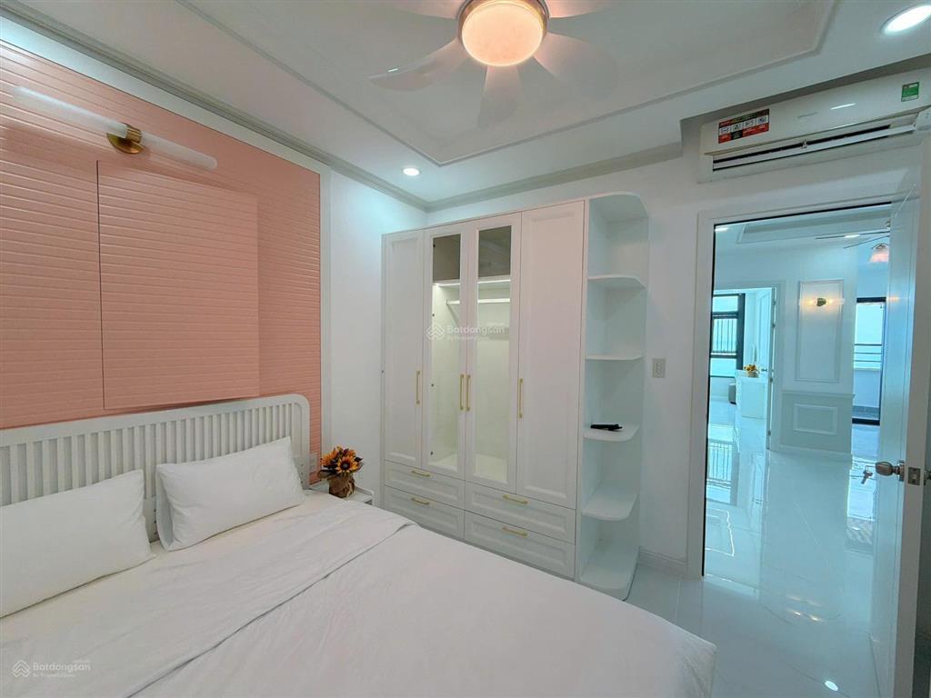 Kiều trinh  chủ gởi bán căn hộ view trực diện biển mới  đẹp  trẻ trung, hiện đại