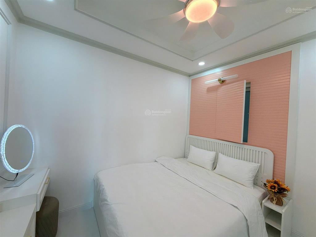 Kiều trinh  chủ gởi bán căn hộ view trực diện biển mới  đẹp  trẻ trung, hiện đại