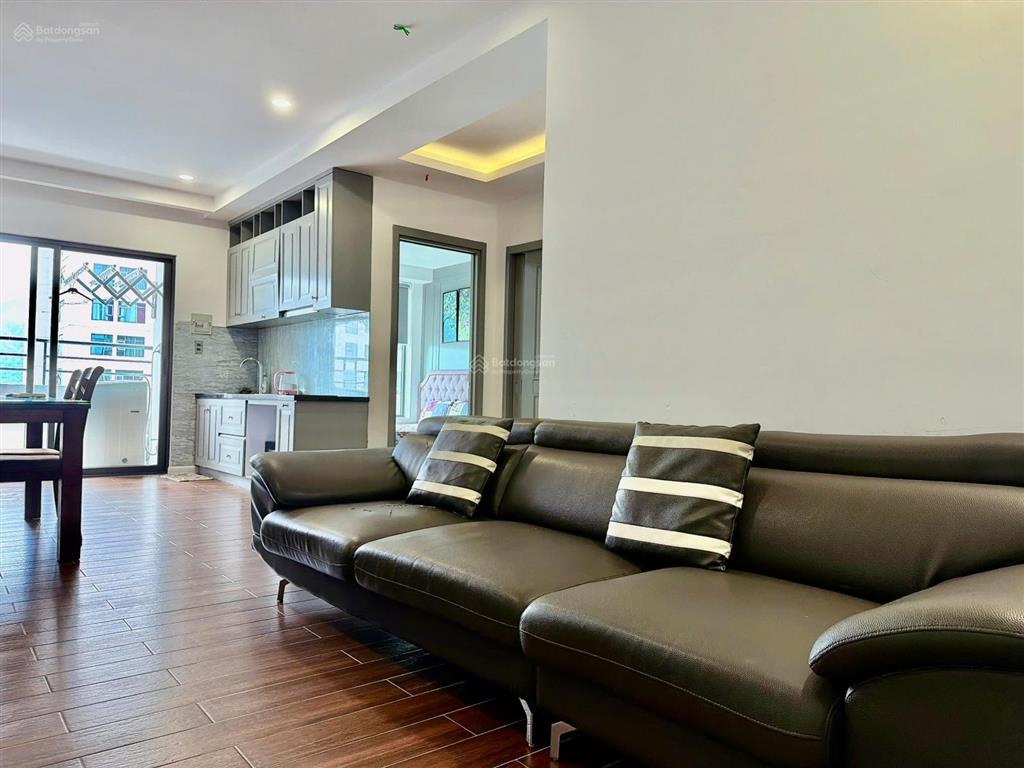 Kiều trinh chủ gởi bán 23082a  tầng 23 đẹp, view ban công nội khu và xéo biển thoáng mát cả ngày