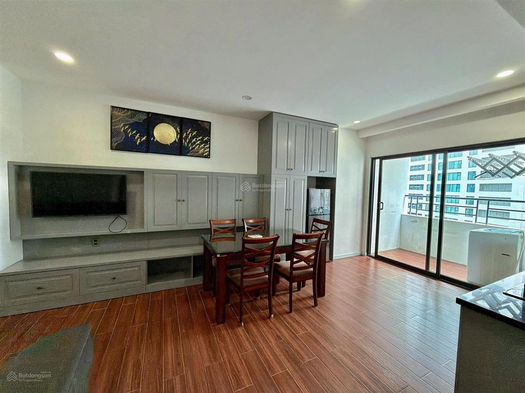 Kiều trinh chủ gởi bán 23082a  tầng 23 đẹp, view ban công nội khu và xéo biển thoáng mát cả ngày