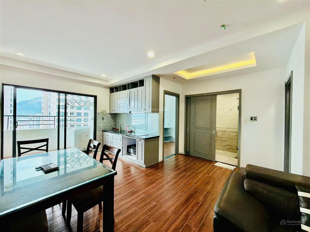 Kiều trinh chủ gởi bán 23082a  tầng 23 đẹp, view ban công nội khu và xéo biển thoáng mát cả ngày