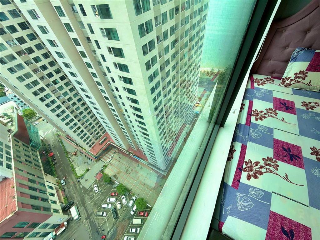 Kiều trinh chủ gởi bán 23082a  tầng 23 đẹp, view ban công nội khu và xéo biển thoáng mát cả ngày