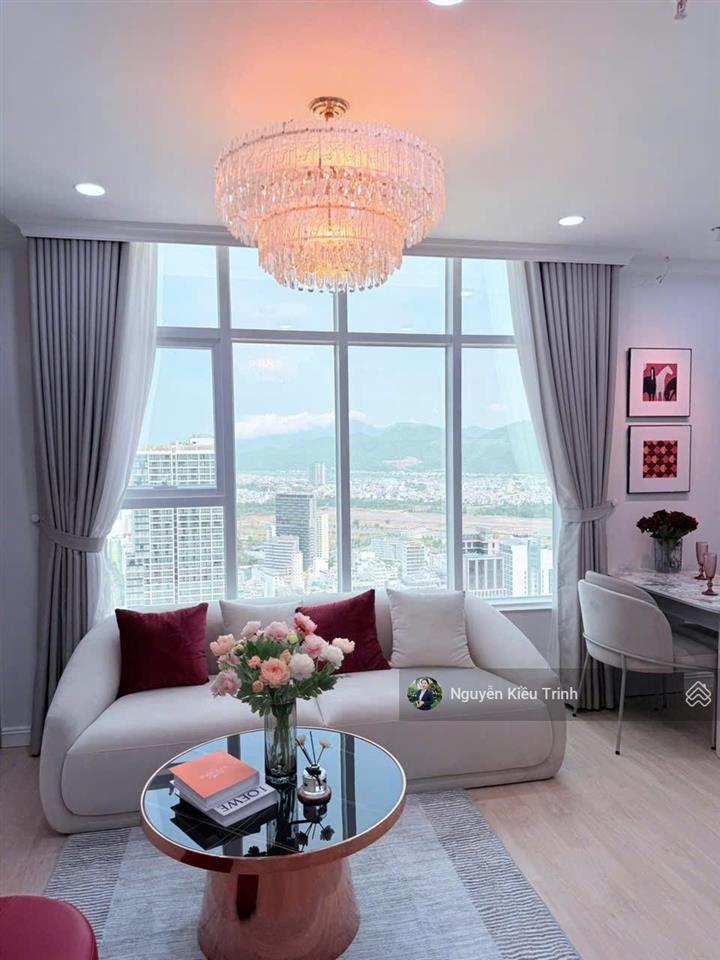 Kiều trinh  view đông nam  nhà đẹp có sẵn hđ thuê nếu khách hàng muốn