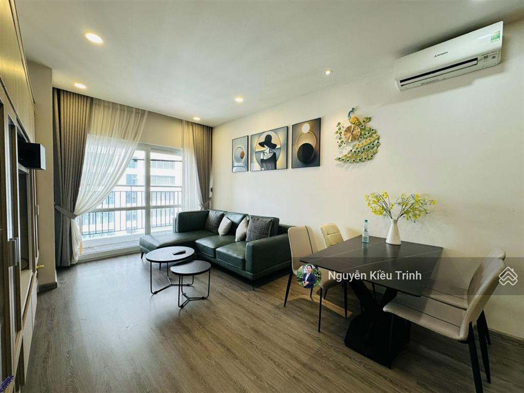 Kiều trinh  2214 chủ làm vô cùng tâm huyết 66m2 toà oc3 ban công dài