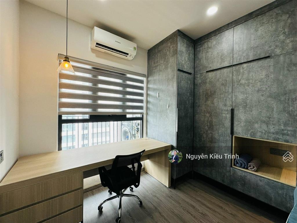 Kiều trinh  2214 chủ làm vô cùng tâm huyết 66m2 toà oc3 ban công dài