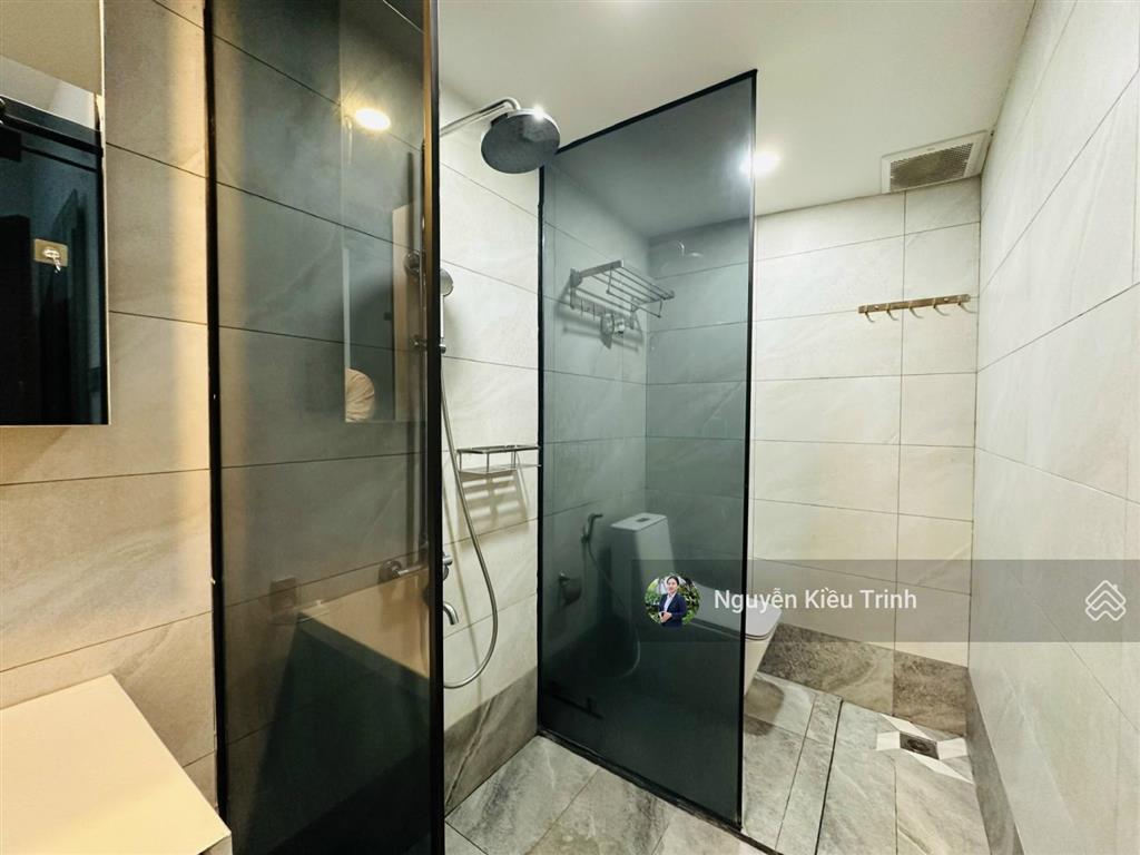 Kiều trinh  2214 chủ làm vô cùng tâm huyết 66m2 toà oc3 ban công dài