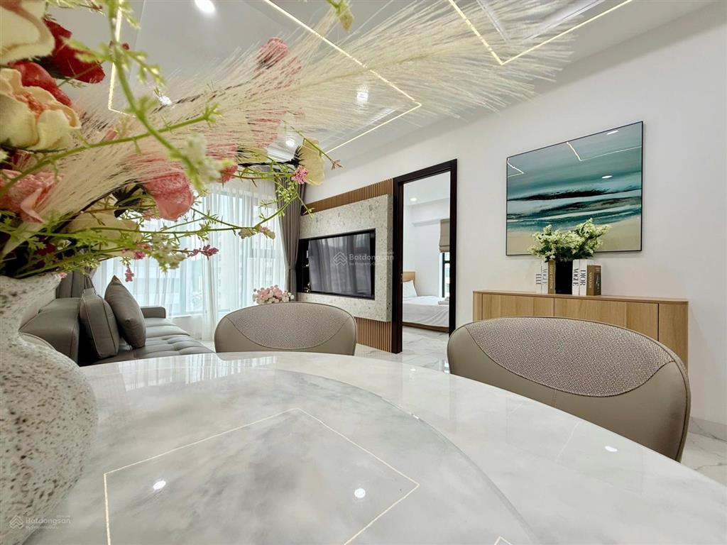 Kiều trinh  3716 hạ giá 300 triệu 89m² 3pn cho thuê 25 triệu đẹp top đầu viễn triều view biển