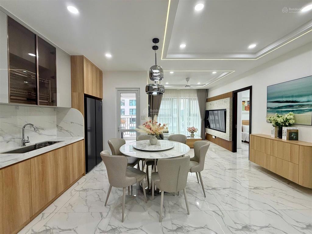 Kiều trinh  3716 hạ giá 300 triệu 89m² 3pn cho thuê 25 triệu đẹp top đầu viễn triều view biển