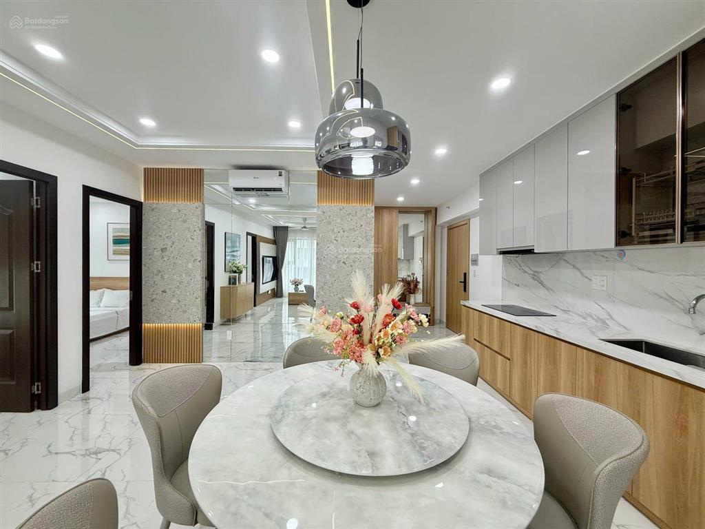 Kiều trinh  3716 hạ giá 300 triệu 89m² 3pn cho thuê 25 triệu đẹp top đầu viễn triều view biển