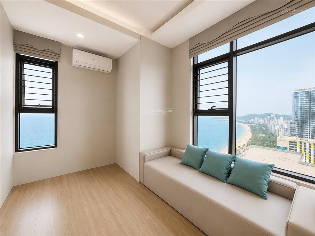 Kiều trinh  hot căn góc view biển đông nam hàng hiếm giá rẻ
