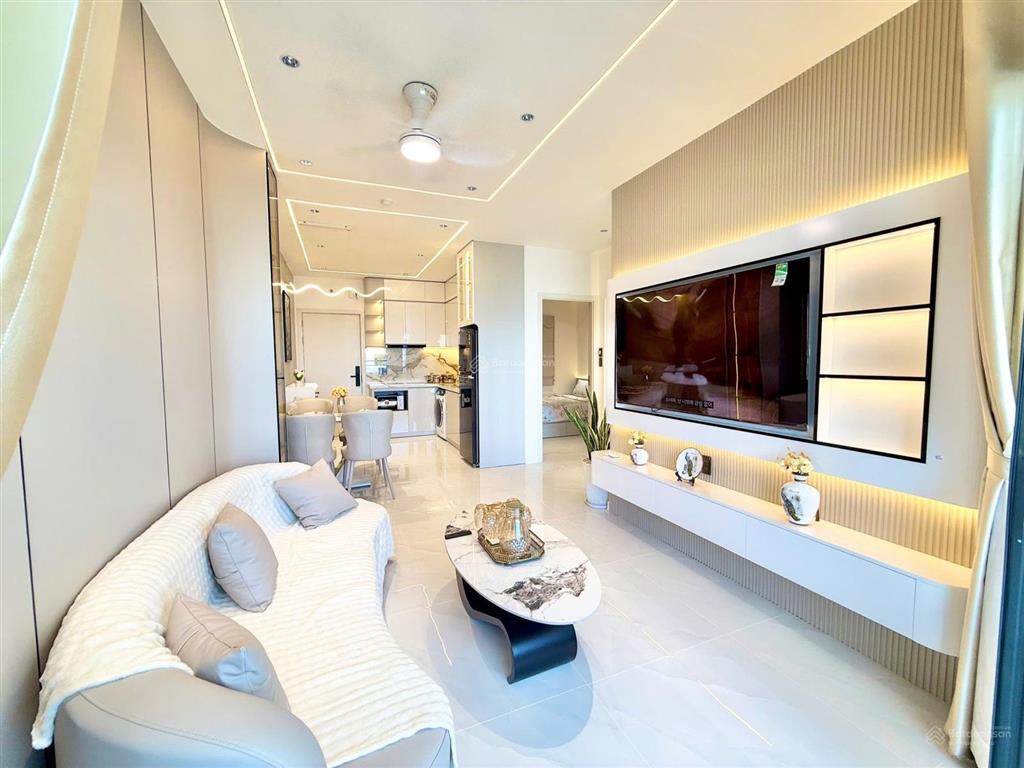 Kiều trinh  3720  2a đông nam mát mẻ  nhà đẹp cho thuê giá cao