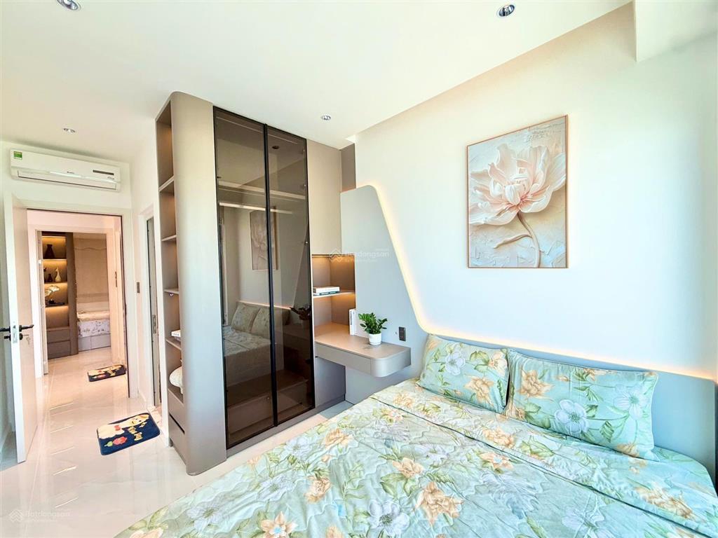 Kiều trinh  3720  2a đông nam mát mẻ  nhà đẹp cho thuê giá cao