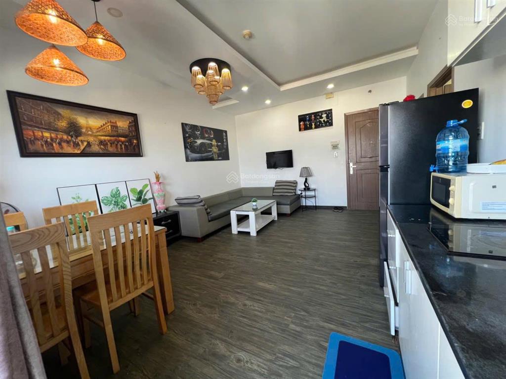 Kiều trinh  bán căn 12 tầng 45 mường thanh 60 trần phú, ban công thoáng, giá tốt
