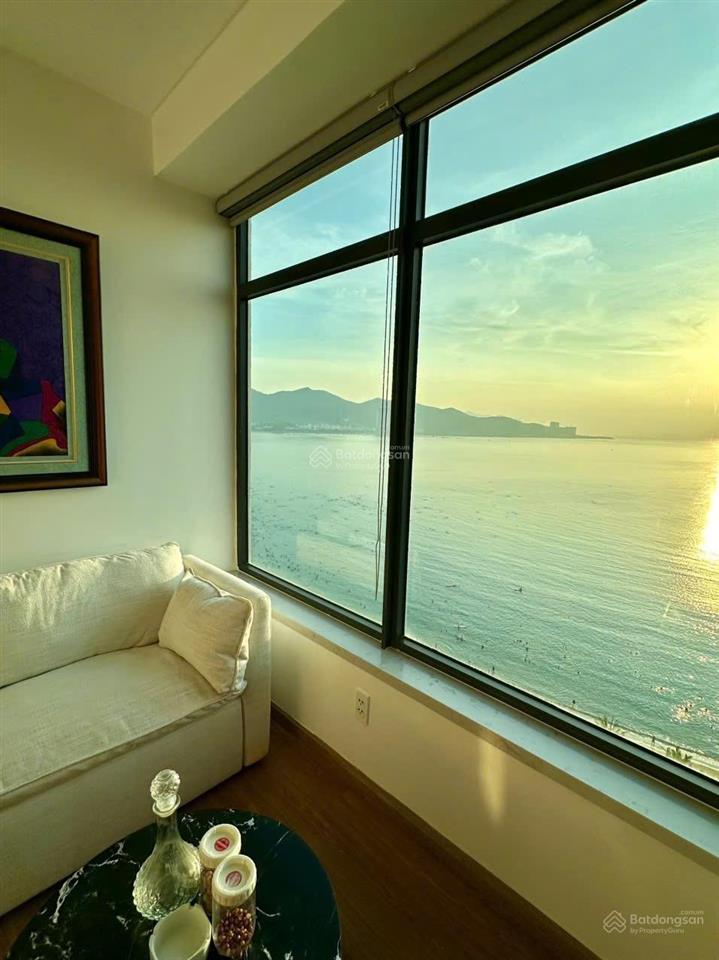 Kiều trinh 1602căn góc nữ hoàng view trực diện biển mường thanh viễn triều 66m2, nội thất đẹp