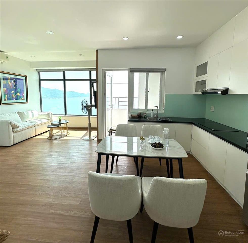 Kiều trinh 1602căn góc nữ hoàng view trực diện biển mường thanh viễn triều 66m2, nội thất đẹp
