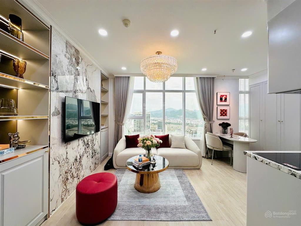 Kiều trinh  giá tốt mùa này căn hộ tầng 45 view biển chỉ 3,05 tỷ. mường thanh 60 trần phú
