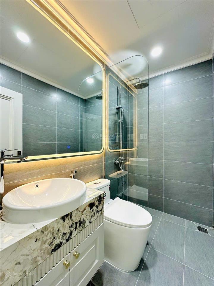 Kiều trinh  giá tốt mùa này căn hộ tầng 45 view biển chỉ 3,05 tỷ. mường thanh 60 trần phú