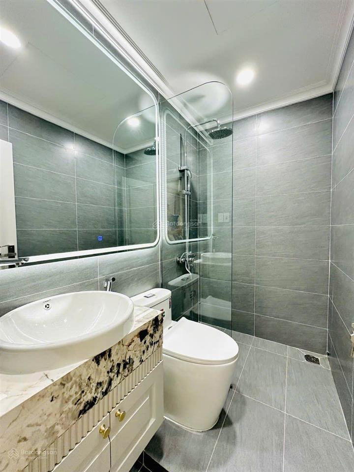 Kiều trinh  giá tốt mùa này căn hộ tầng 45 view biển chỉ 3,05 tỷ. mường thanh 60 trần phú