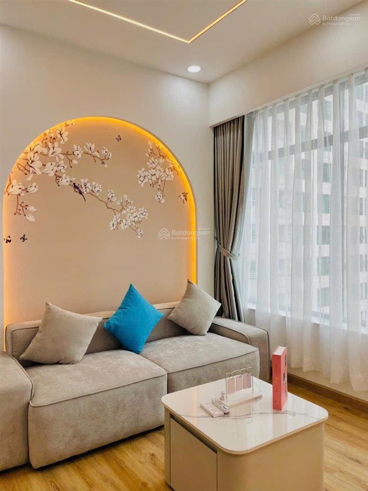 Kiều trinh2614 bán căn góc sát biển hòn chồng  2pn view biển đẹp, full nội thất, giá 3,8 tỷ
