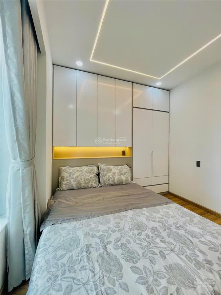 Kiều trinh2614 bán căn góc sát biển hòn chồng  2pn view biển đẹp, full nội thất, giá 3,8 tỷ