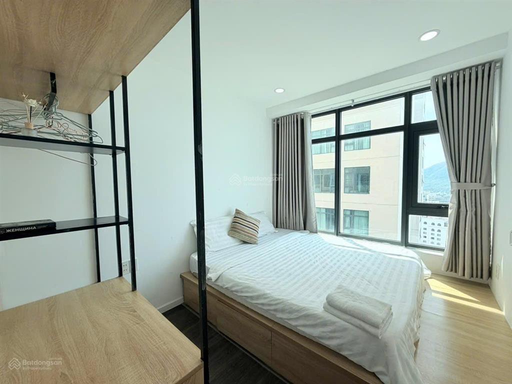 Kiều trinh  căn kề góc view biển đẹp  giá chỉ 3,5 tỷ