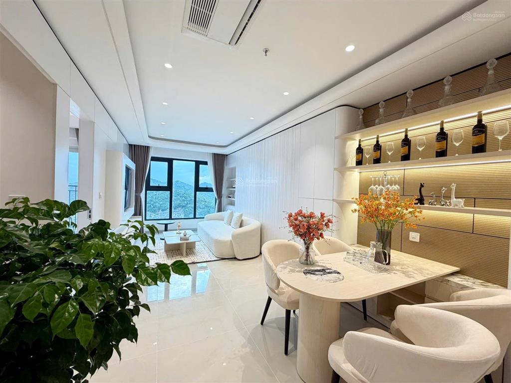 Kiều trinh  3504bán gấp giá thương lượngcăn hộ vip ngắm hoàng hôn giá mềm hiếm có