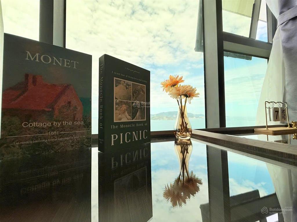 Kiều trinh  mường thanh 60 trần phú view trực diện biển, giá chỉ 2,790 tỷ,  0868 222 ***