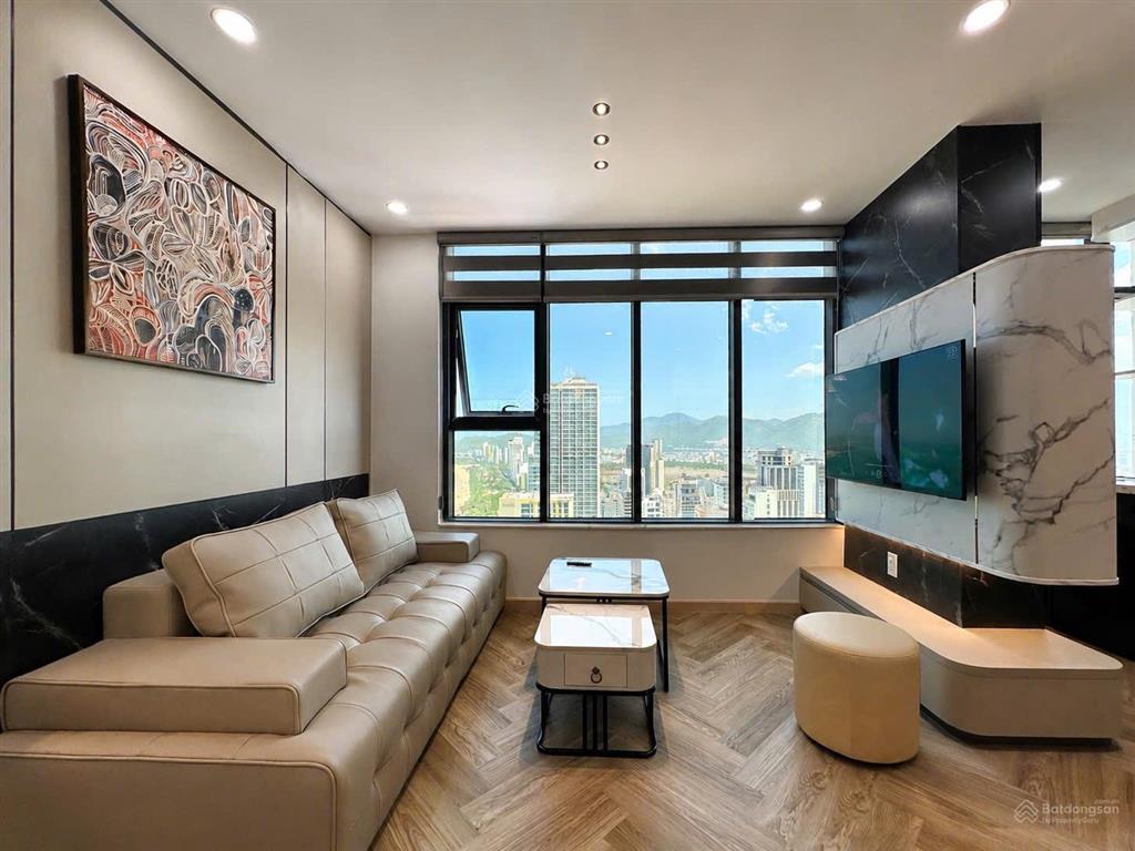 Căn hộ 44m2 view biển đông nam giá 2,9 tỷ mường thanh 60 trần phú nha trang