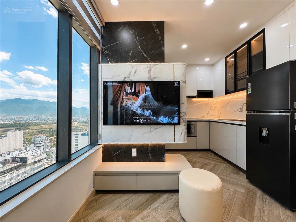 Căn hộ 44m2 view biển đông nam giá 2,9 tỷ mường thanh 60 trần phú nha trang